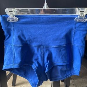 Lululemon size 8 royal blue shorts